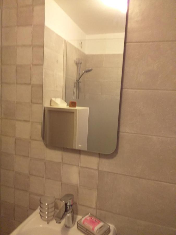 Appartement Mady Arles Esterno foto
